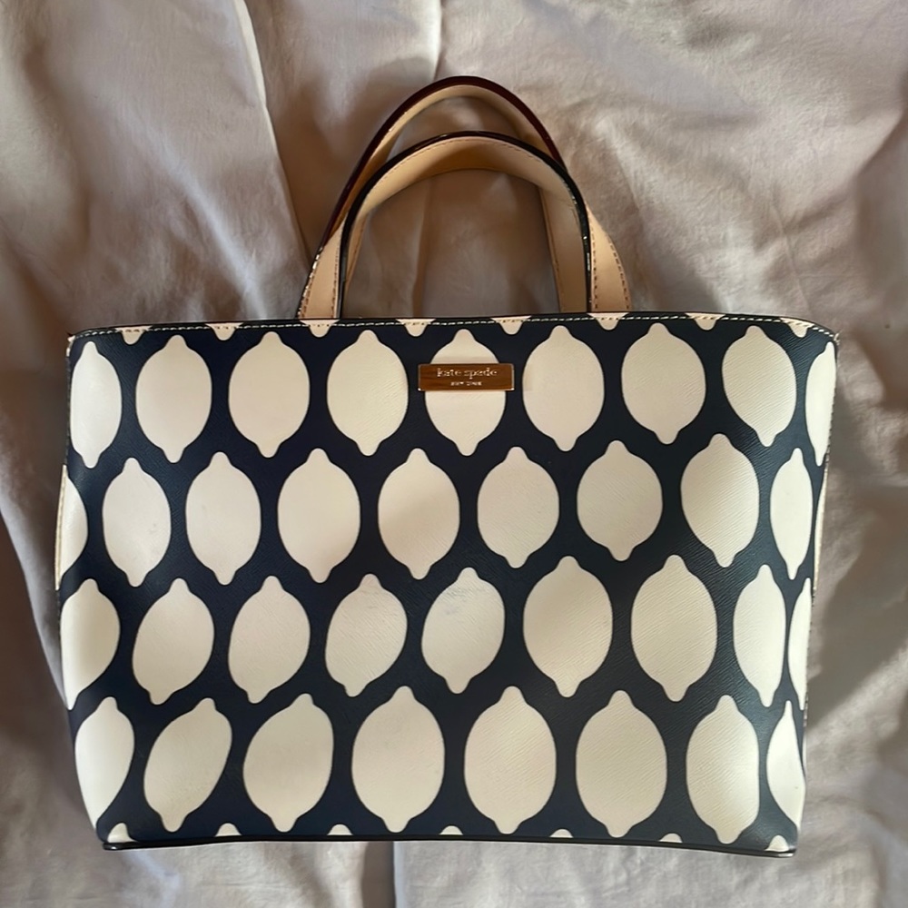 Kate spade lemon silhouette pattern bag